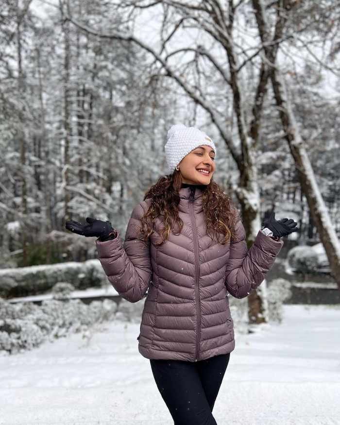 pragya jaiswal_teluguvox 3